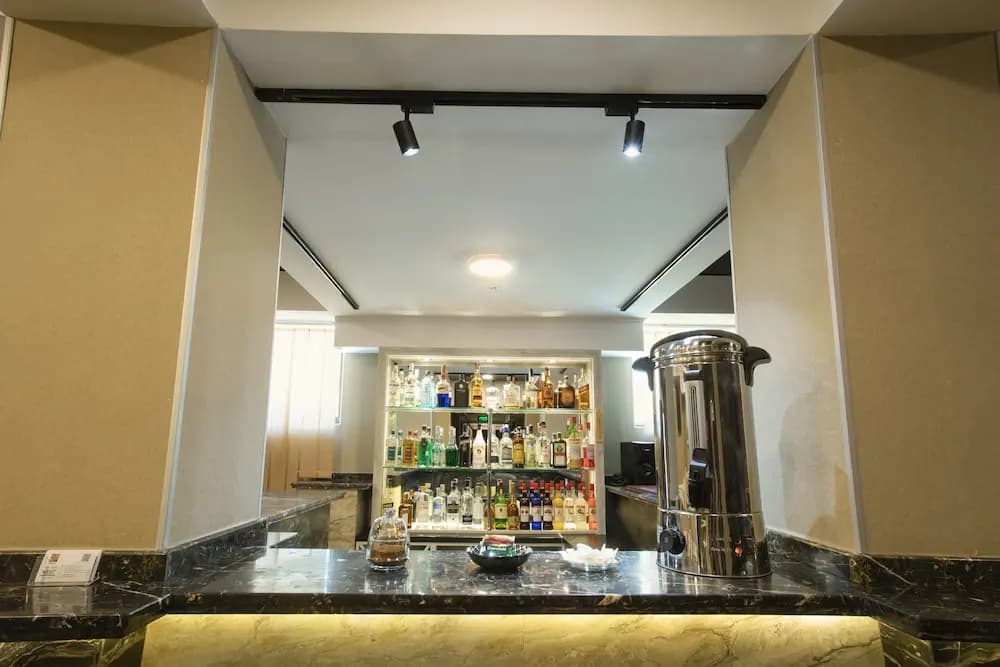Hotel West - photo 13