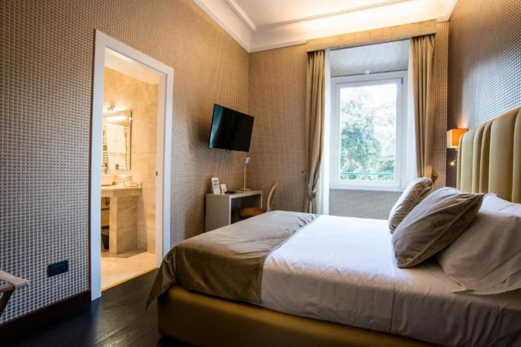 Via Veneto Suites - photo 26