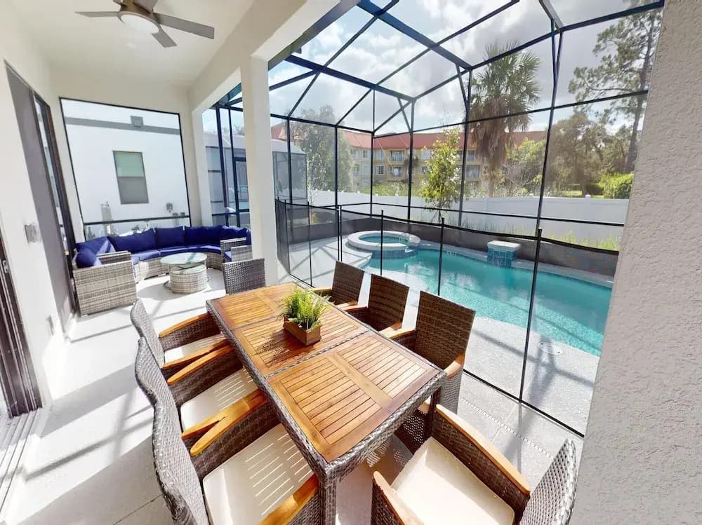 Bernie Pool Home 8 BED - photo 26