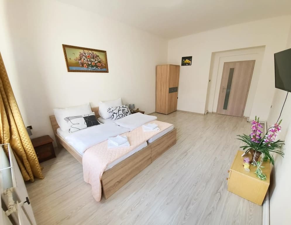 KK Apartments - photo 4