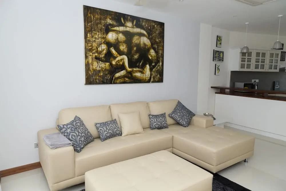 Crown Properties - photo 6
