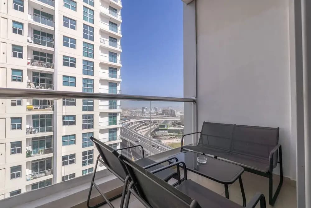 Gorgeous 1 Bedroom in DEC Tower With Marina Views - photo 6