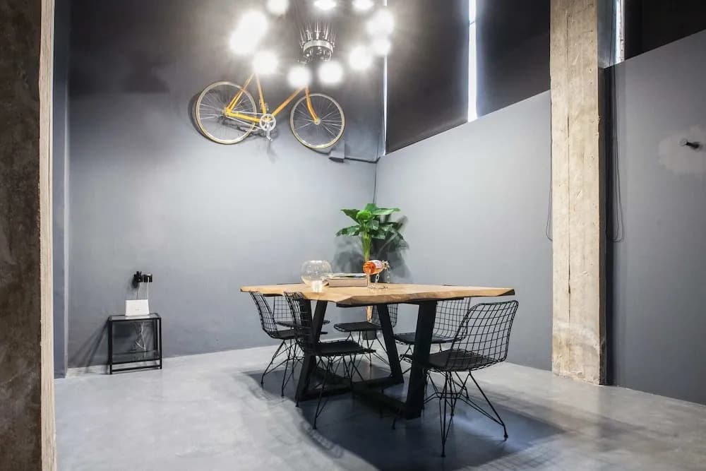 Modern Industrial Apt In Neos Kosmos - photo 26