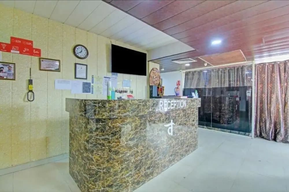 Hotel Grand Inn - photo 2