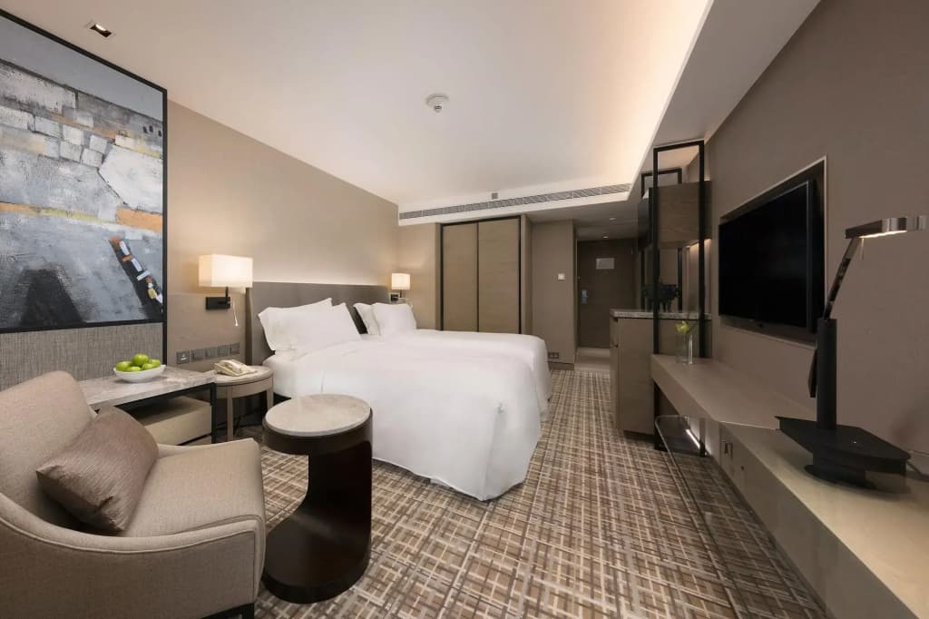 New World Millennium Hong Kong Hotel - photo 5