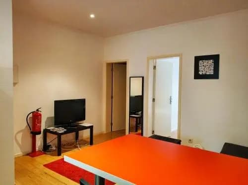 Red Passion Apartment - photo 10