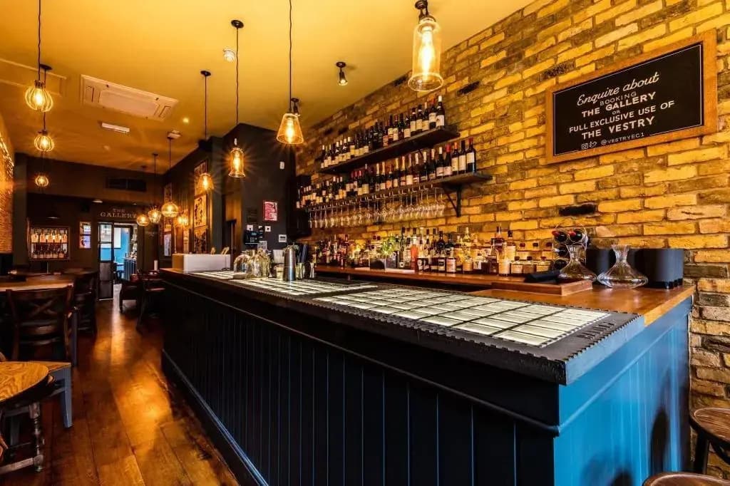 Fox and Anchor - photo 18