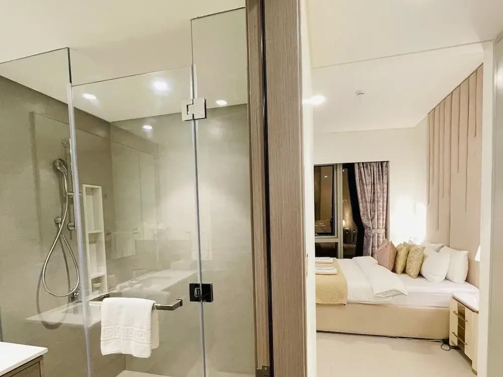 One Lux Stay Grande Signature Residences - photo 16