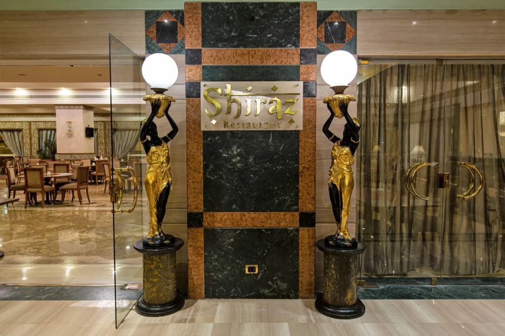 Triumph Plaza Hotel - photo 2