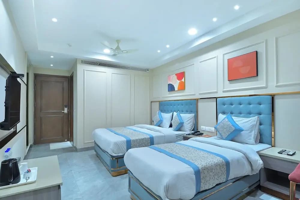 Hotel Sapphire House Paharganj - photo 11