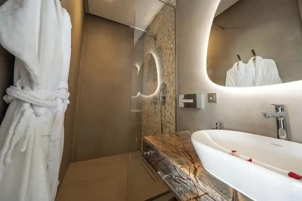 Villa PurSang Marrakech – Villa Privée de Luxe avec Hammam, Spa et Jardin - photo 8