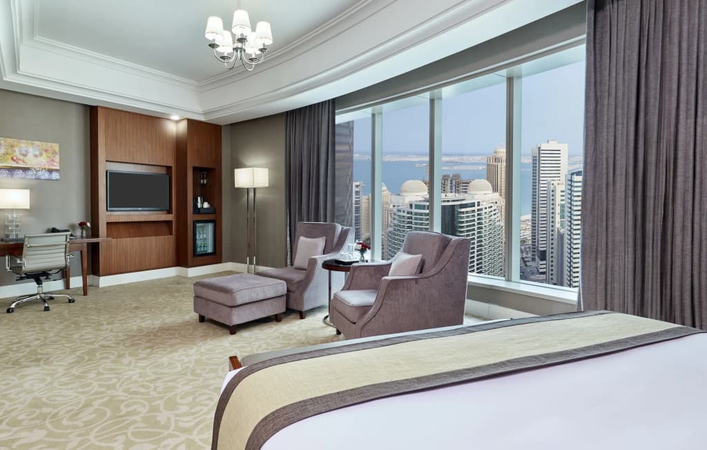 Best Plaza Hotel West Bay - photo 5