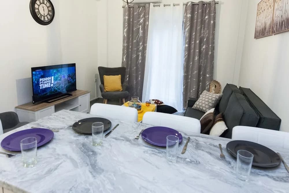 Ano Kipseli Athens Gem 1 Bd Apt for 4 - photo 5