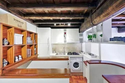 Pantheon Lyuxury Apartment - photo 15