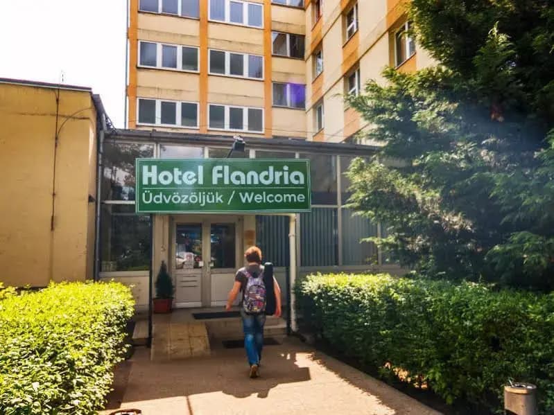 Hotel Flandria - photo 1