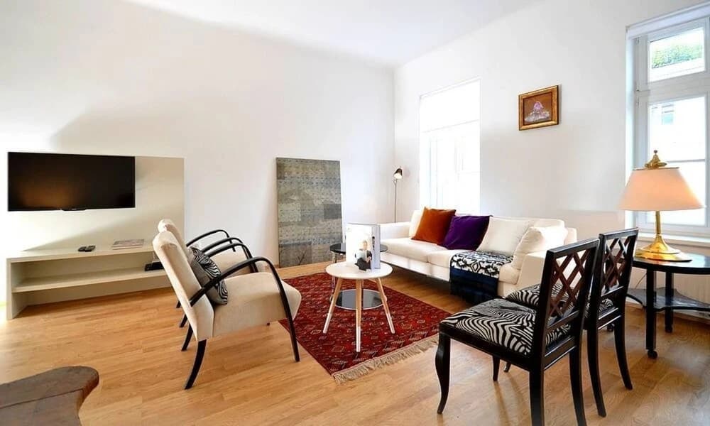 Vienna Residence Bright Apartment for 2 in Central but Quiet Location - photo 2