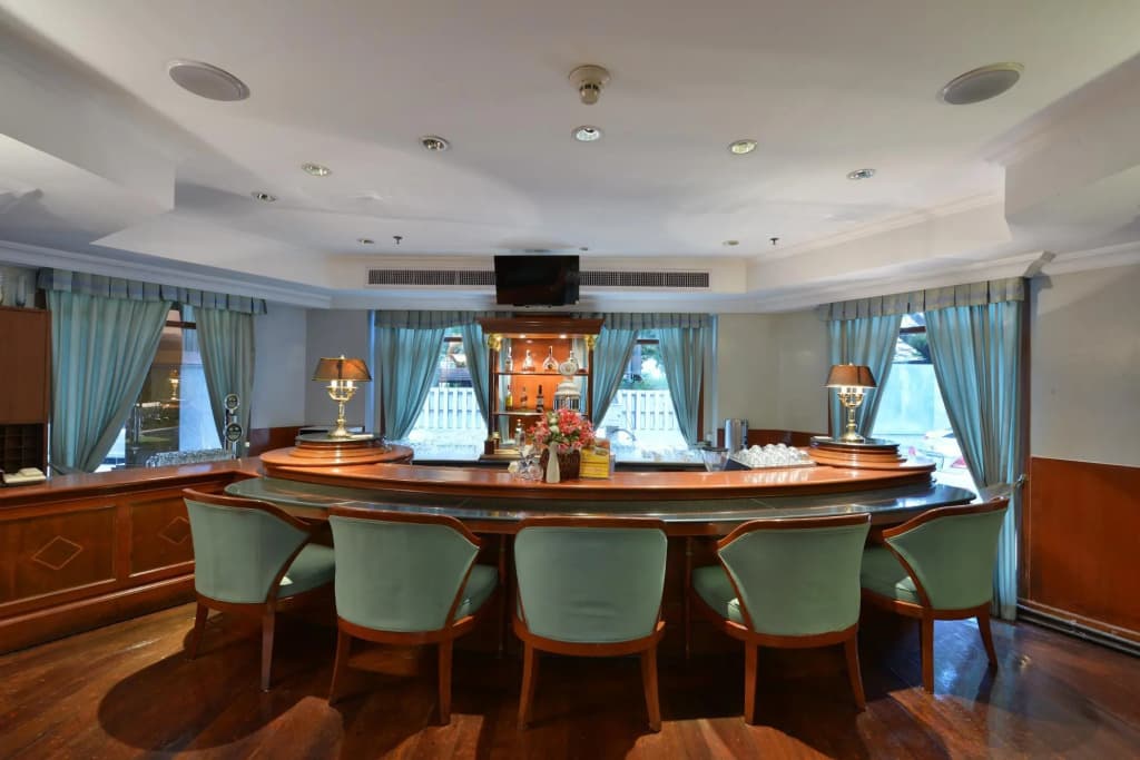 Evergreen Laurel Hotel Bangkok - photo 17