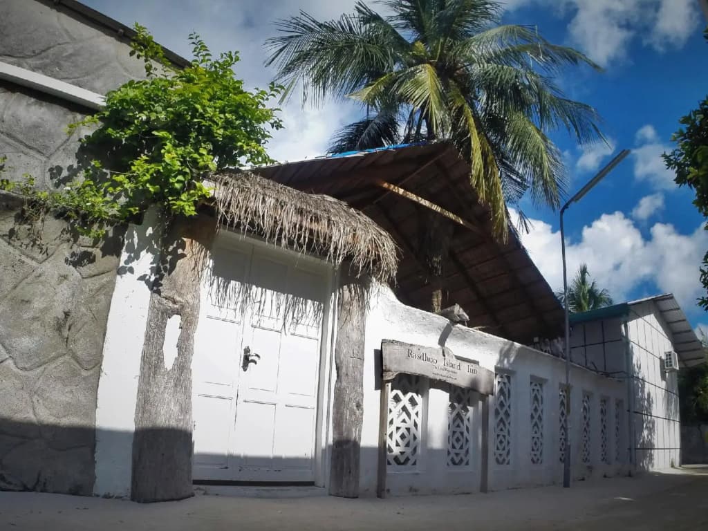 The Island Escape - photo 3