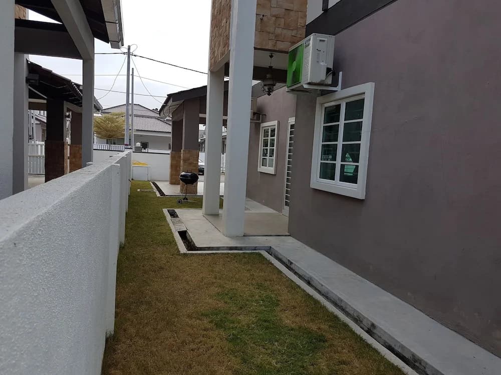 Sitiawan Homestay - photo 18