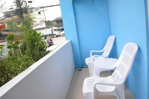 zzeehouse - photo 2
