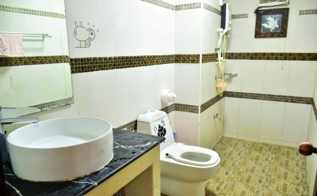 Buc's Hostel - photo 6