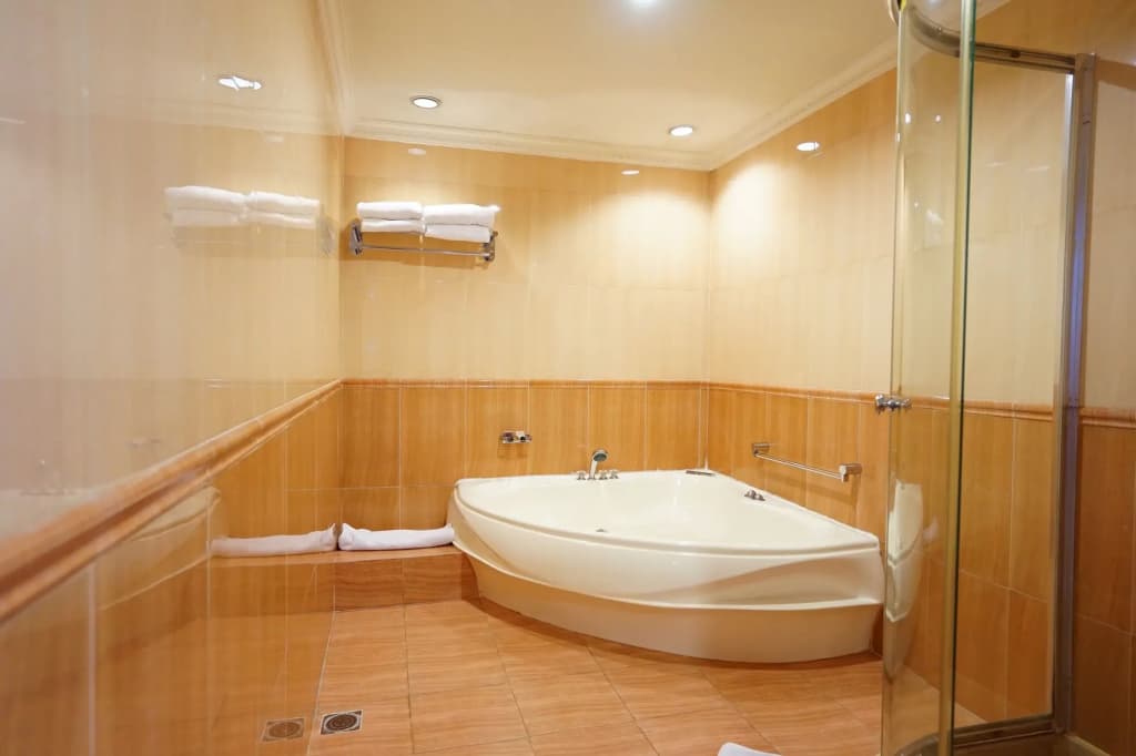 Golden Boutique Hotel Kemayoran - photo 8