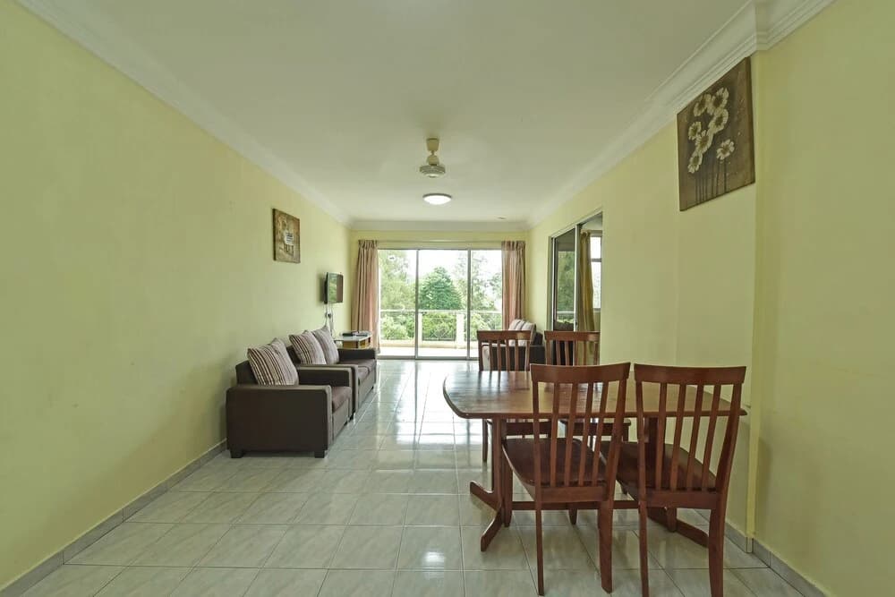 Apartment Teluk Batik - photo 8
