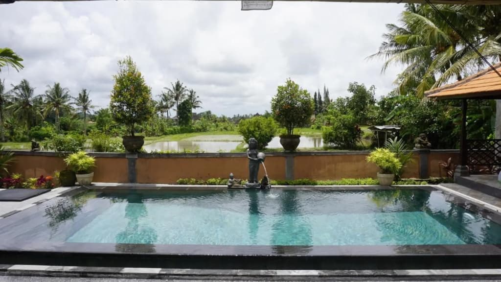 Sari Bamboo Bungalows - photo 18
