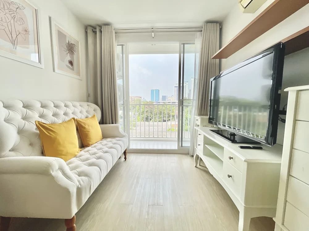 The Town Condo - photo 3