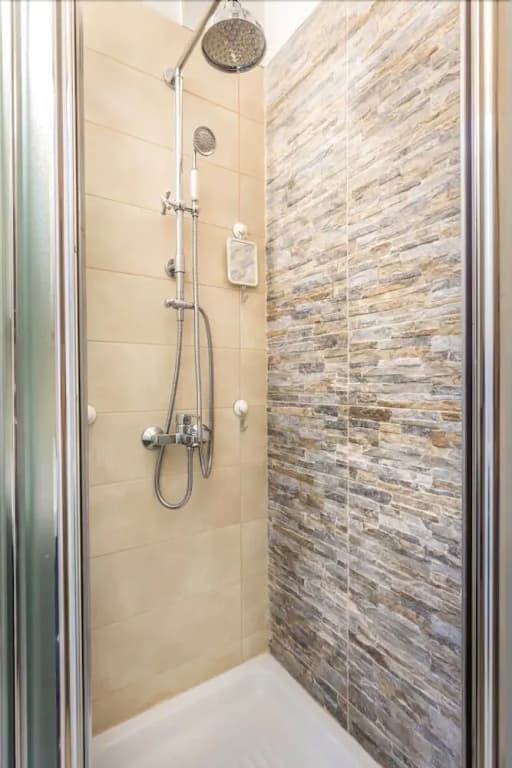 Adorable flat for 4 ppl in Kolonaki - photo 9
