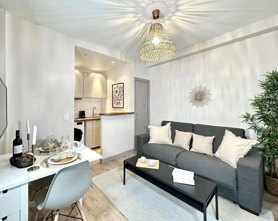 B 2067- Tour Eiffel - Appartement Cosy - photo 3