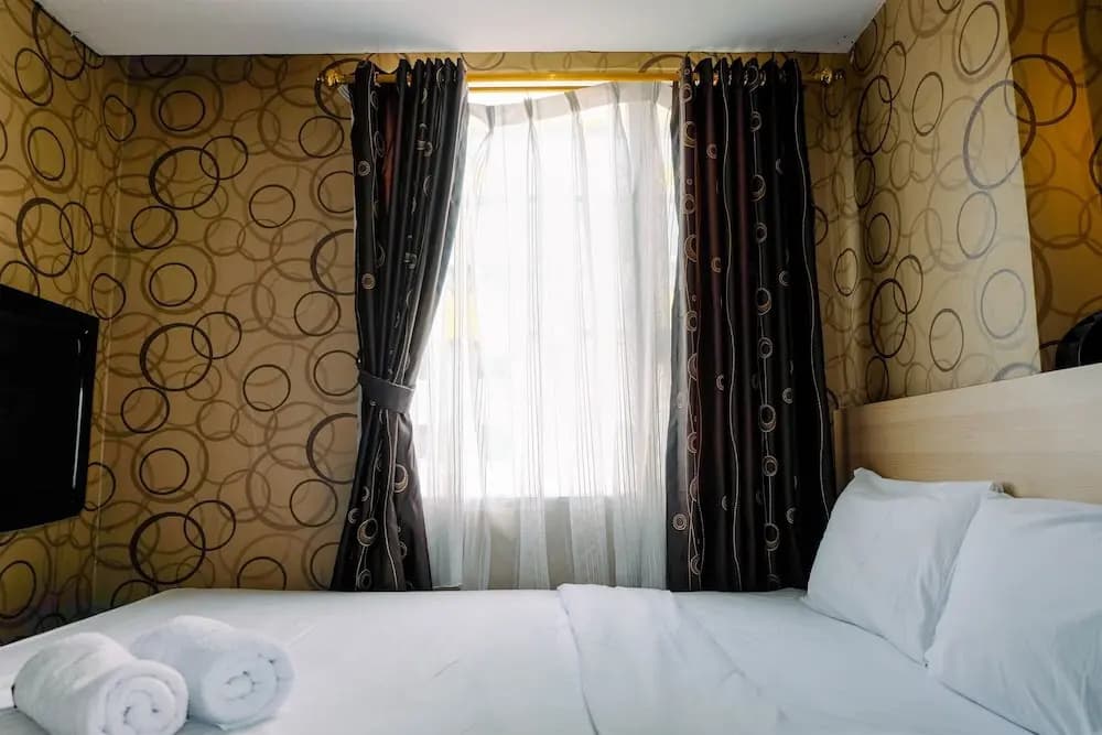 Comfy City View 1BR Apartment Menteng Square - photo 6