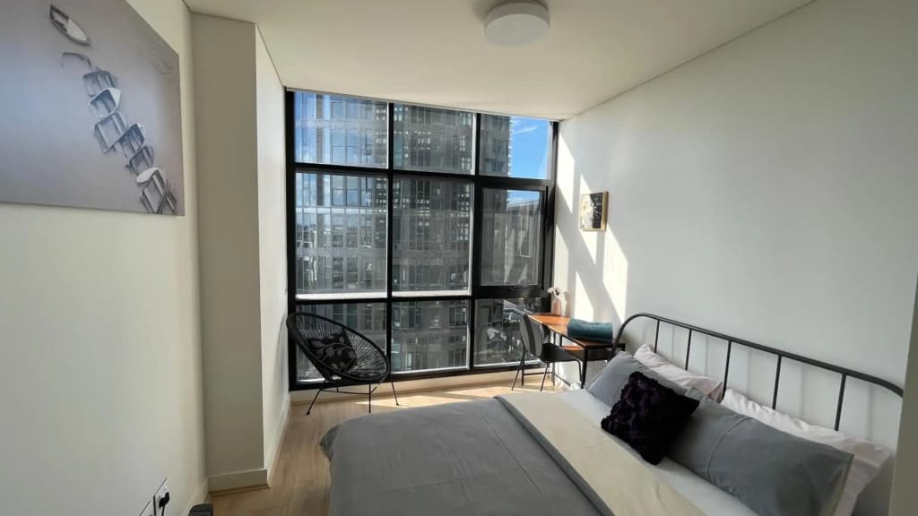 Wentworth Point Oversized balcony view apartment - photo 37