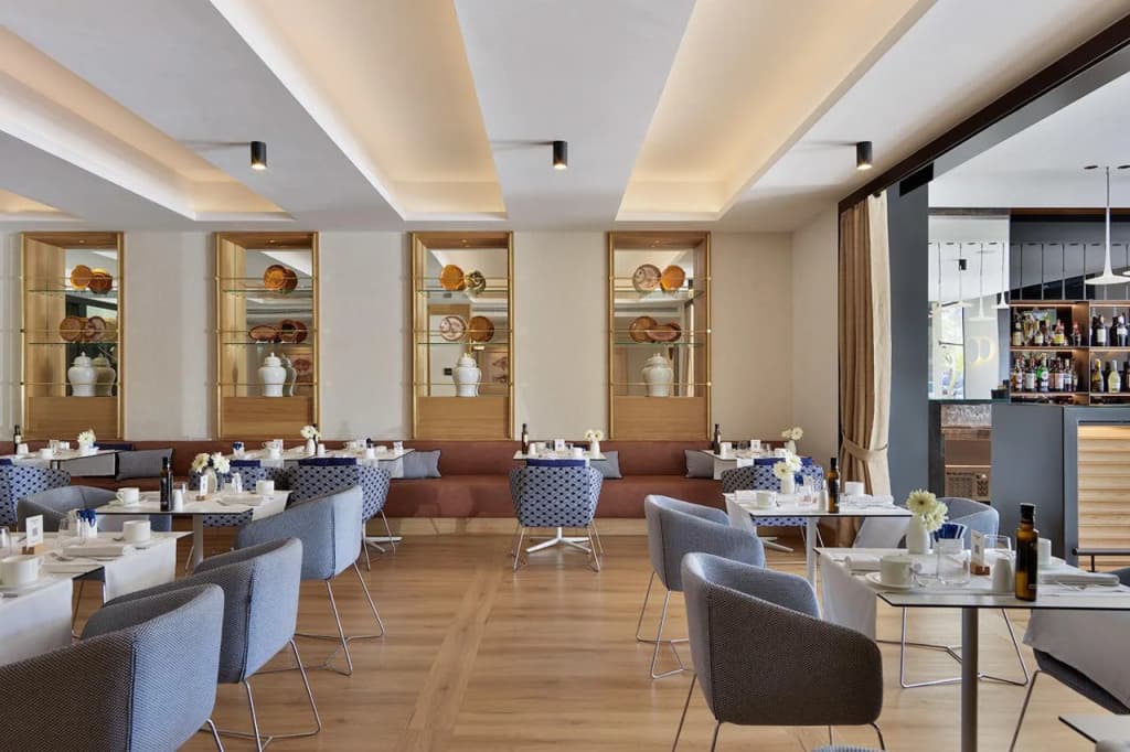 H10 Port Vell Hotel - photo 17