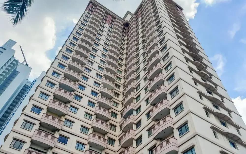 Spacious And Comfy 3Br At Puri Garden Apartment - photo 2