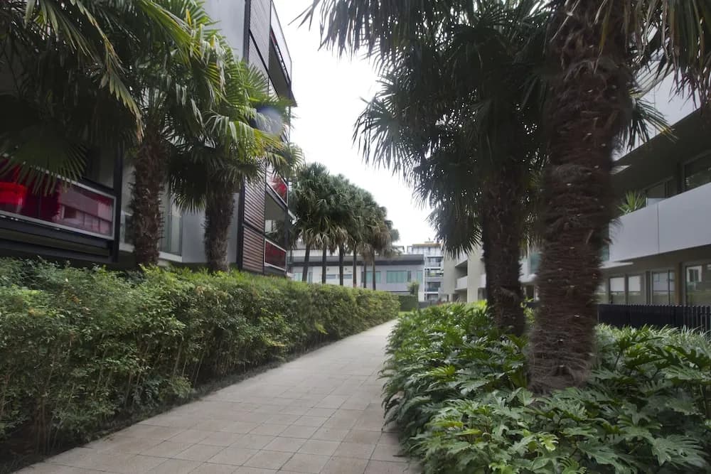 Urban Sea Drift - Rejuvenate Stays - photo 15