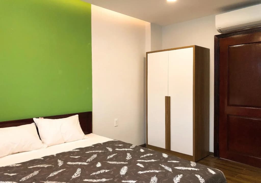 Emerald Hostel - photo 2