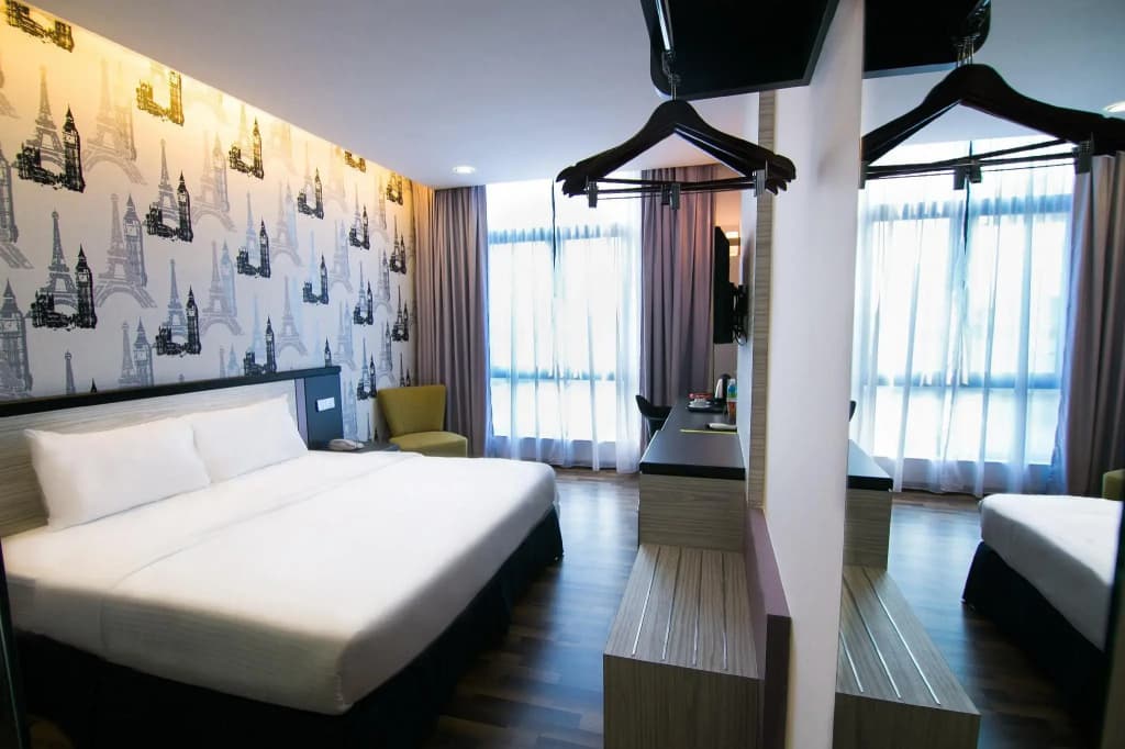 Indra Hotel - Boutique Suites - photo 3