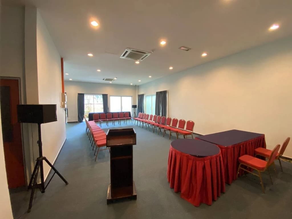 Cherengin Hills Convention & Spa Resort - photo 19