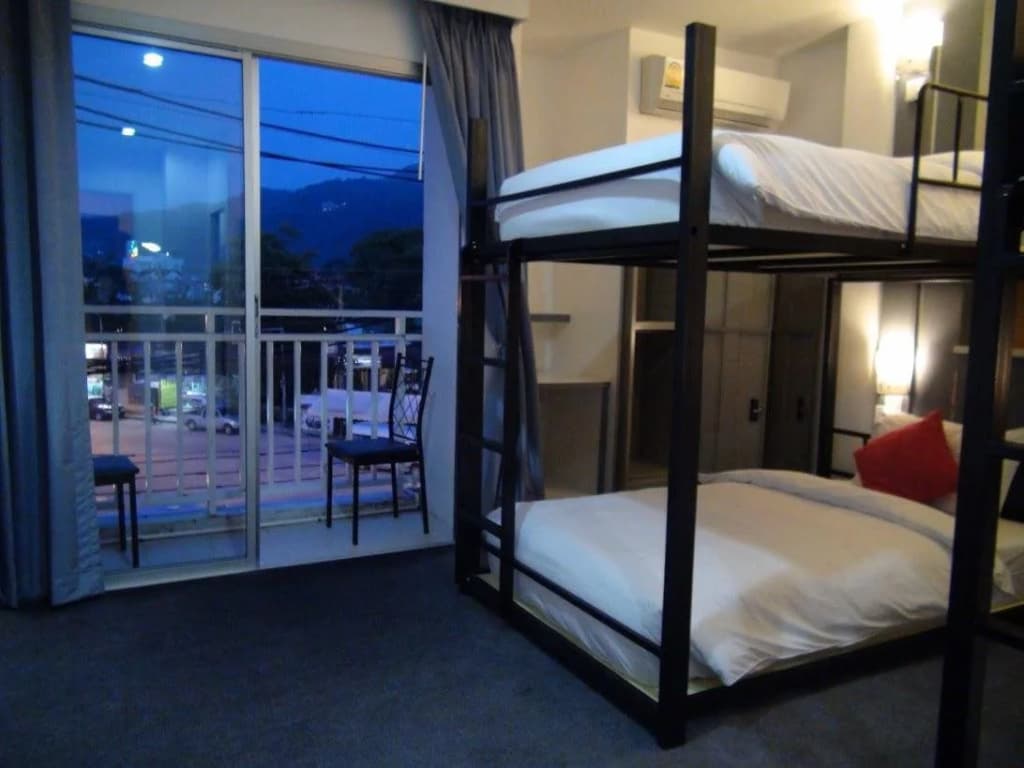 Balcony Hostel - photo 6