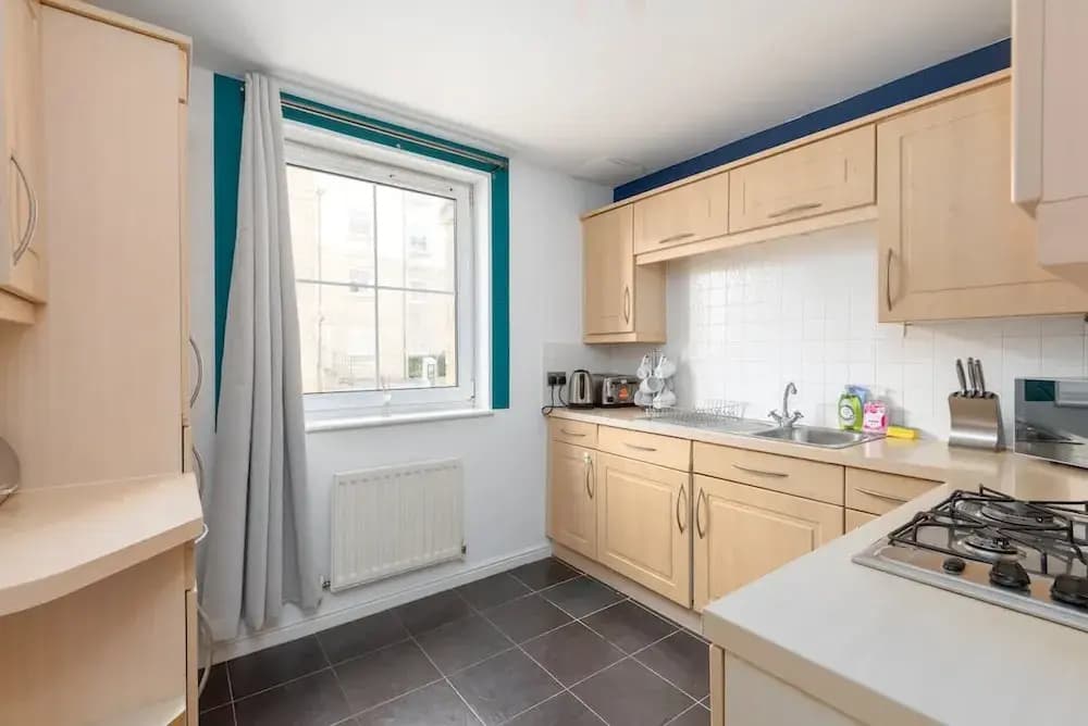 2bed-ground Floor-free Parking - photo 11