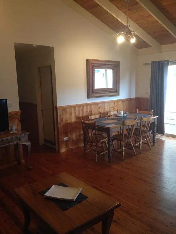 Mulgoa Valley Guesthouse - photo 13