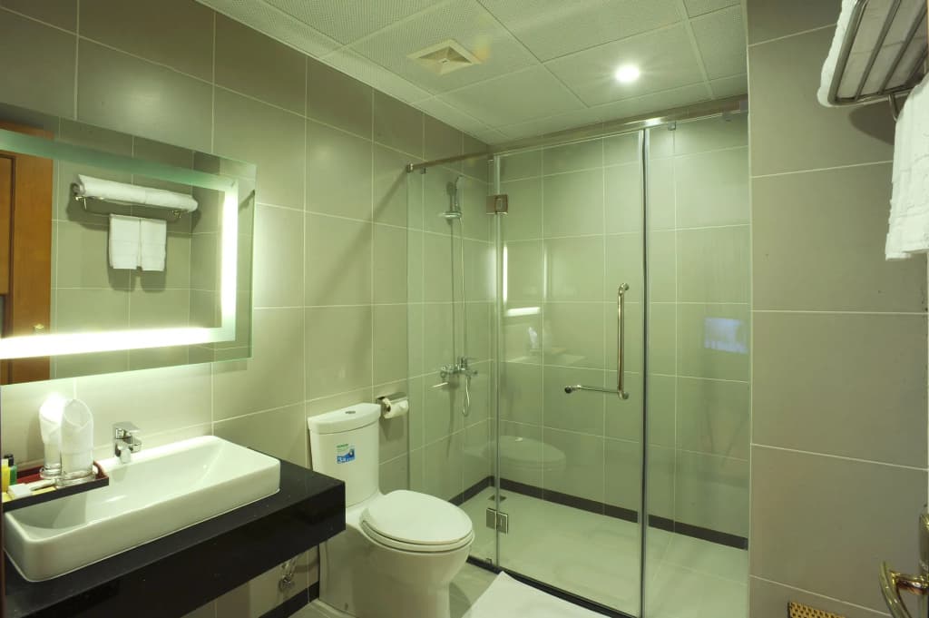 Gallant Hotel - photo 9