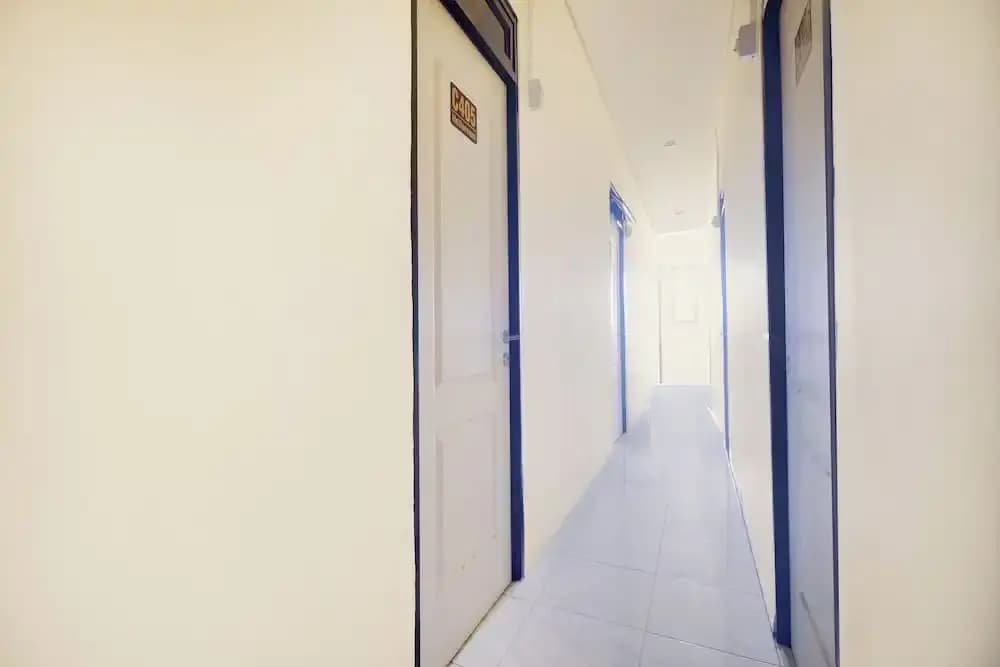 Hotel O Helloroom Bangka - photo 8