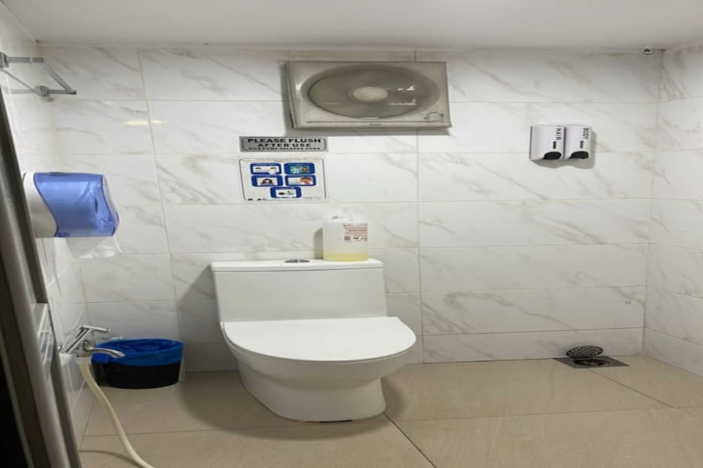 Oyo 91036 J Capsule Hotel @ Jalan Bukit Bintang - photo 5