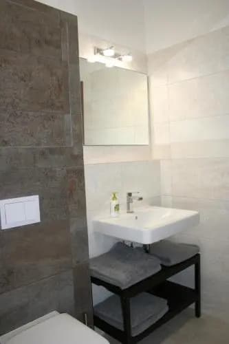 Karlín Apartment - photo 10