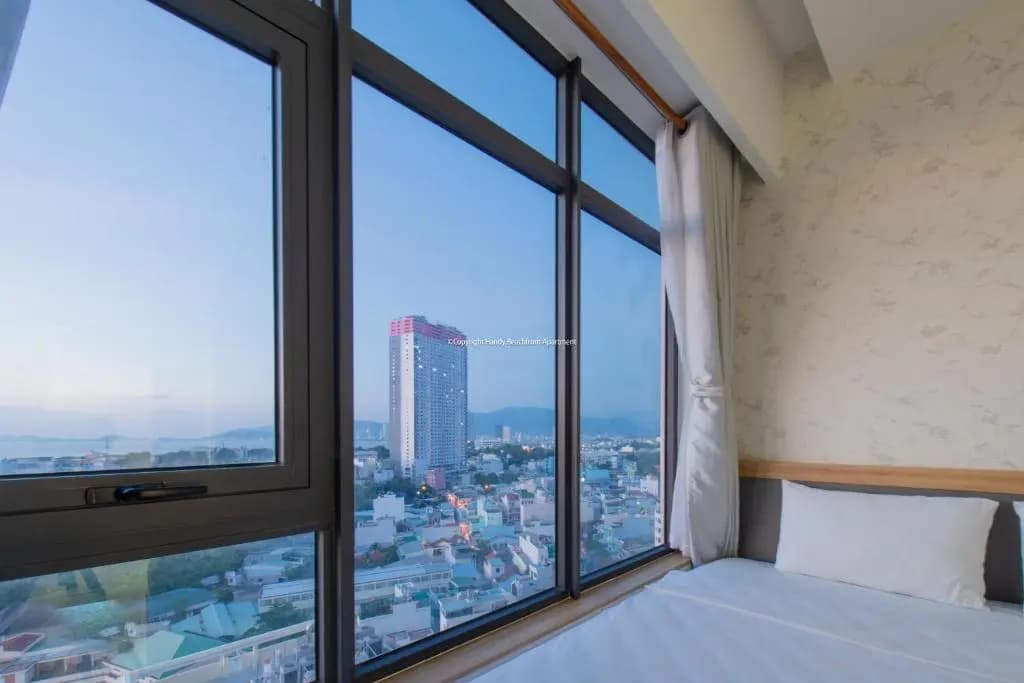 Handy Beachfront Apartment - photo 7