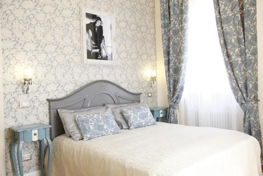 Bed and Breakfast 30 - photo 2
