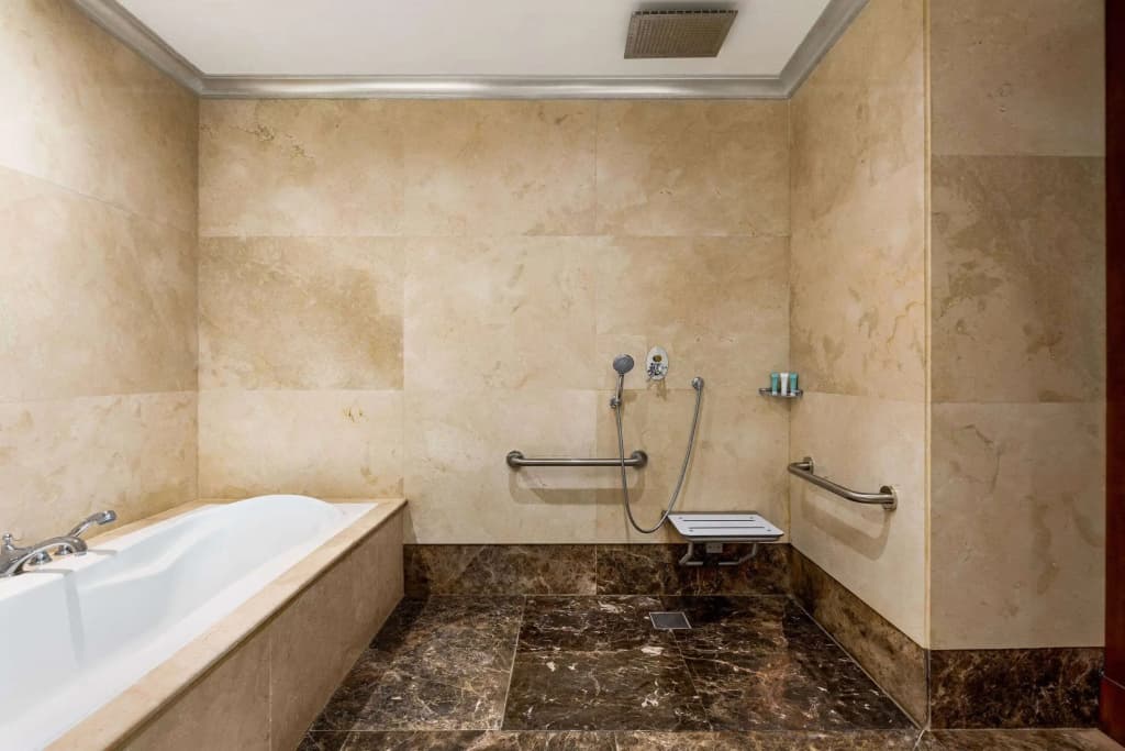 Grand Regency Doha, Trademark Collection by Wyndham - photo 26