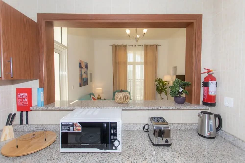 Stylish flat aerial view & pool - photo 24